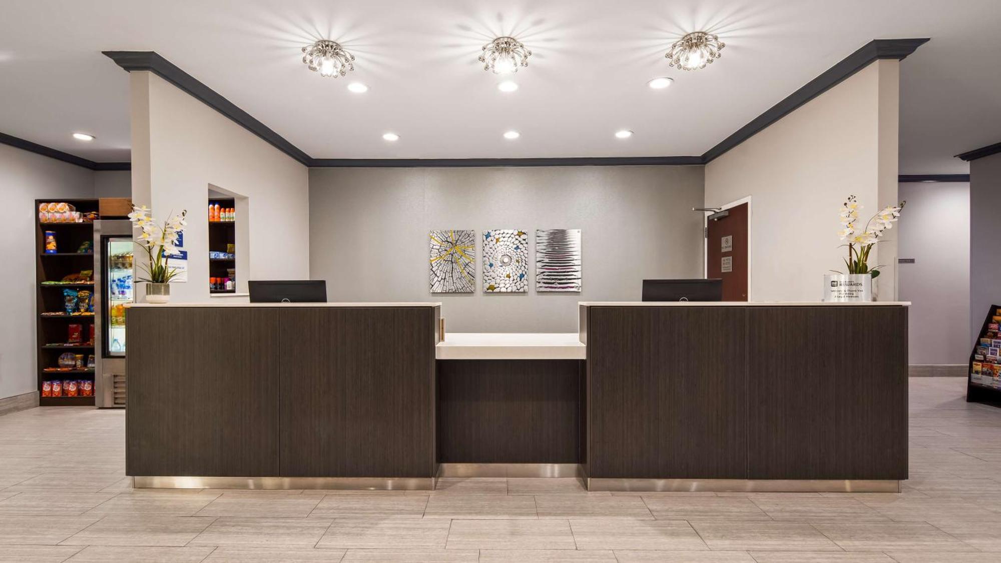Best Western Town Center Inn Уэслако Экстерьер фото